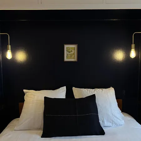 Parishome Style & Comfort At Unbeatable Location Lägenhet