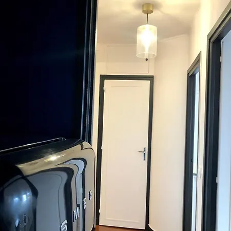 Lägenhet Parishome Style & Comfort At Unbeatable Location